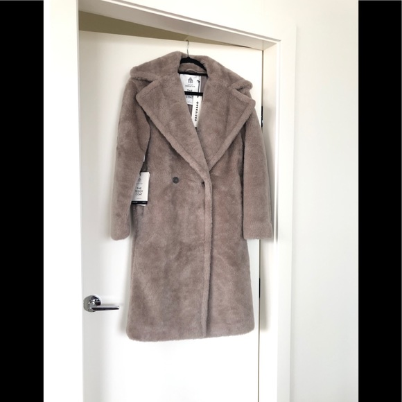 *SOLD* NWT Babaton Teddy Coat - Picture 4 of 4